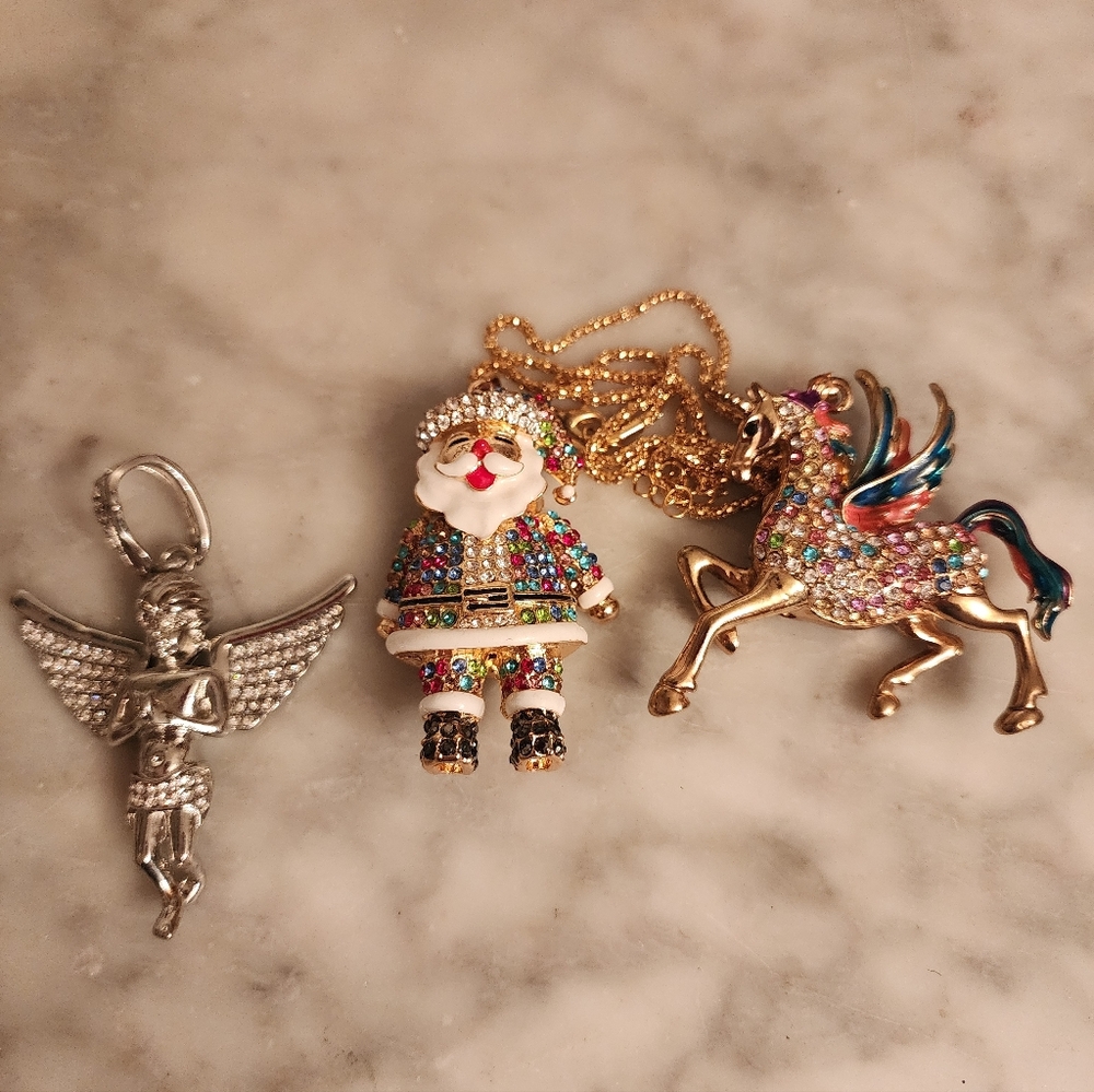 Assorted Rhinestone Pendants - Picture 7 of 7